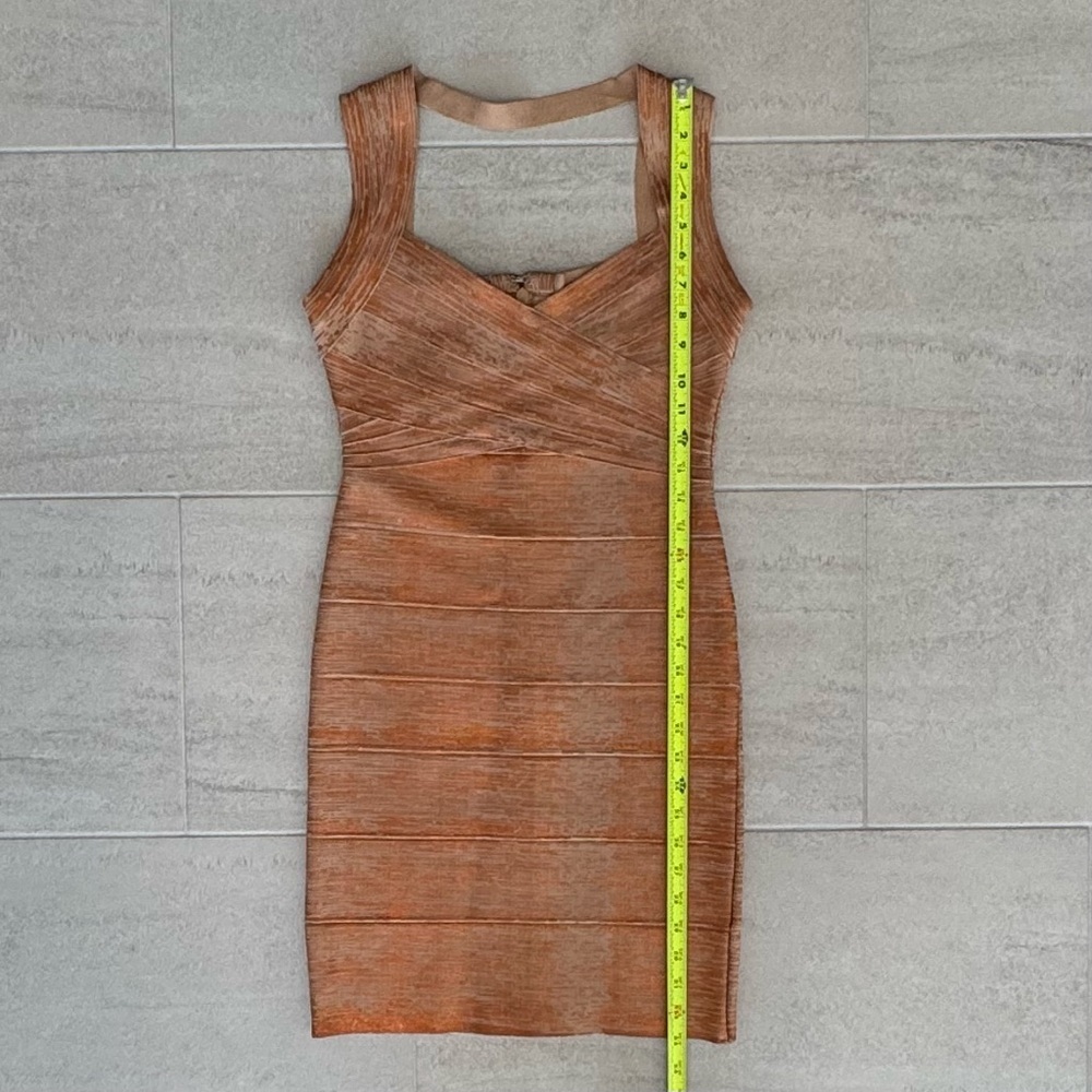 Elegant Rose Gold Bandage Dress - Picture 8 of 10